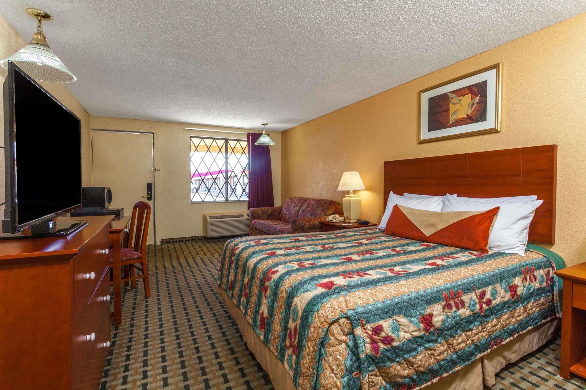 Knights Inn - Seymour Exteriér fotografie
